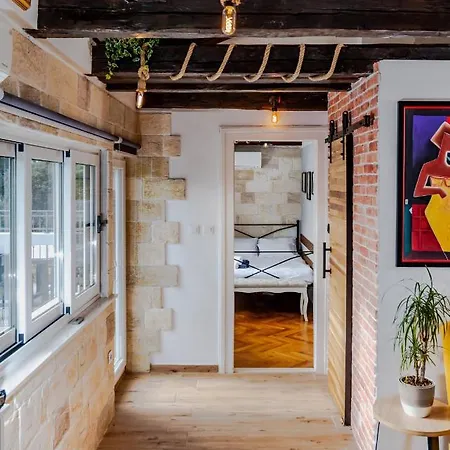 Ami Apartment Split